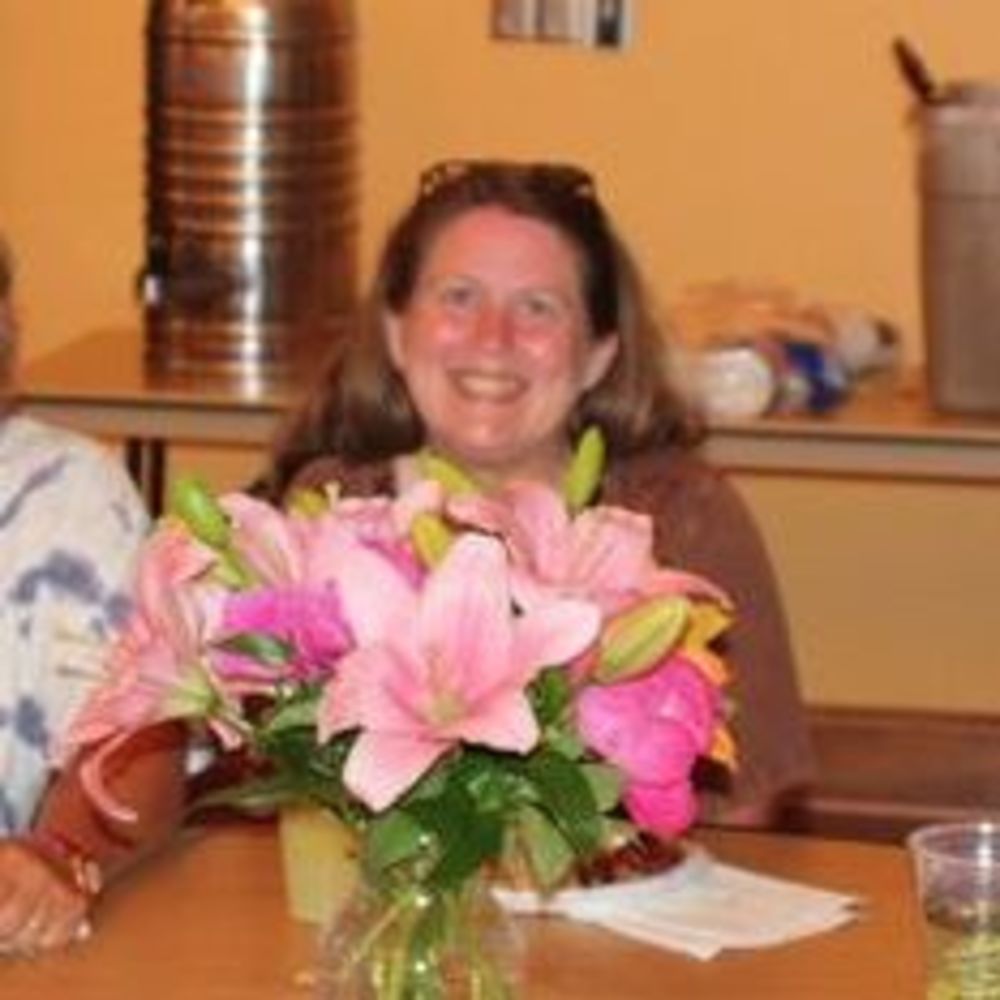 Meet your Posher, Carolyn